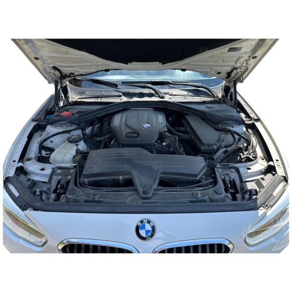 BMW 118d Sport Line | Stylish and Efficient Hatchback