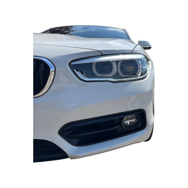 BMW 118d Sport Line | Stylish and Efficient Hatchback