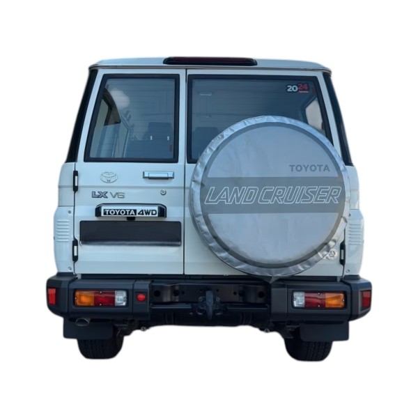 Toyota Land Cruiser 76 AT Luxury | Modena Motors