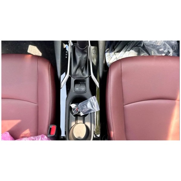 Toyota Corolla Crossover 1.8L Hybrid GCC MY2025