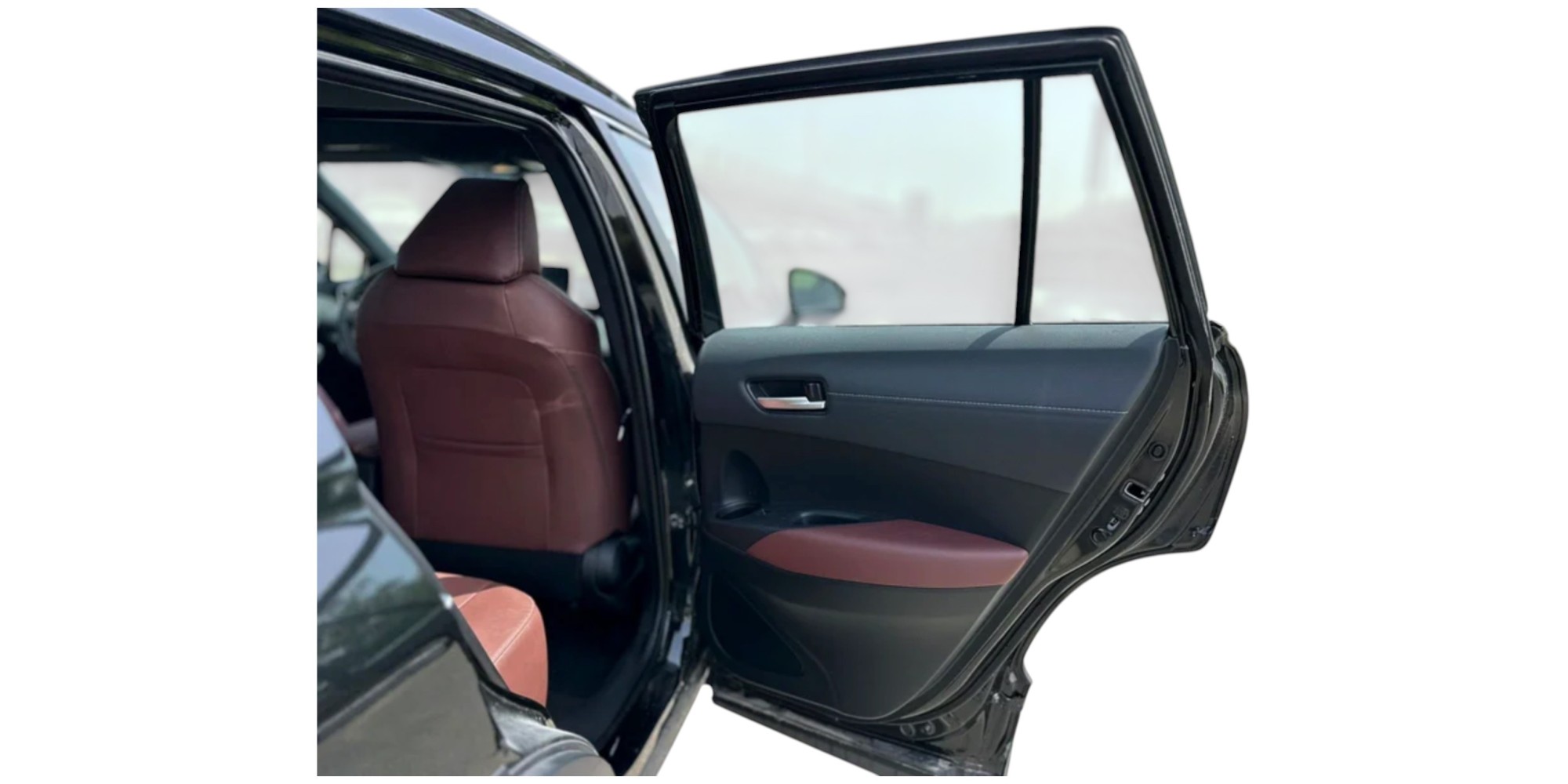 Toyota Corolla Crossover 1.8L Hybrid MY2025