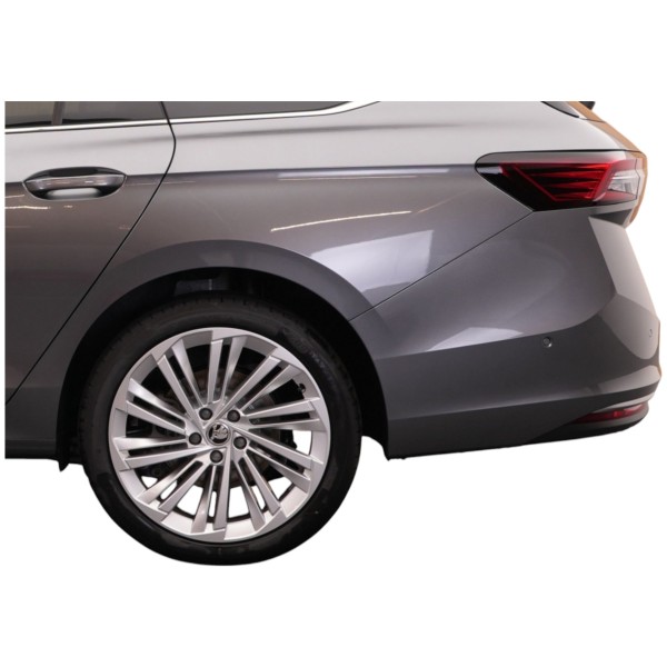 Skoda Superb Combi L&K 2.0 TDI 4x4 DSG - Luxury & Power