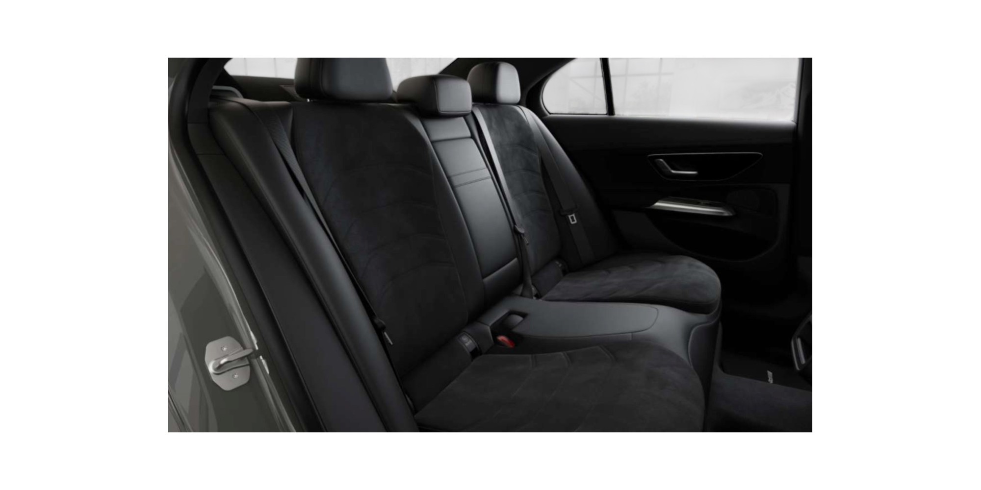 Mercedes-Benz E 300 e | Luxury Plug-In Hybrid Sedan