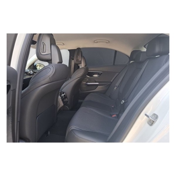 Mercedes-Benz C180 | Sophisticated Sedan