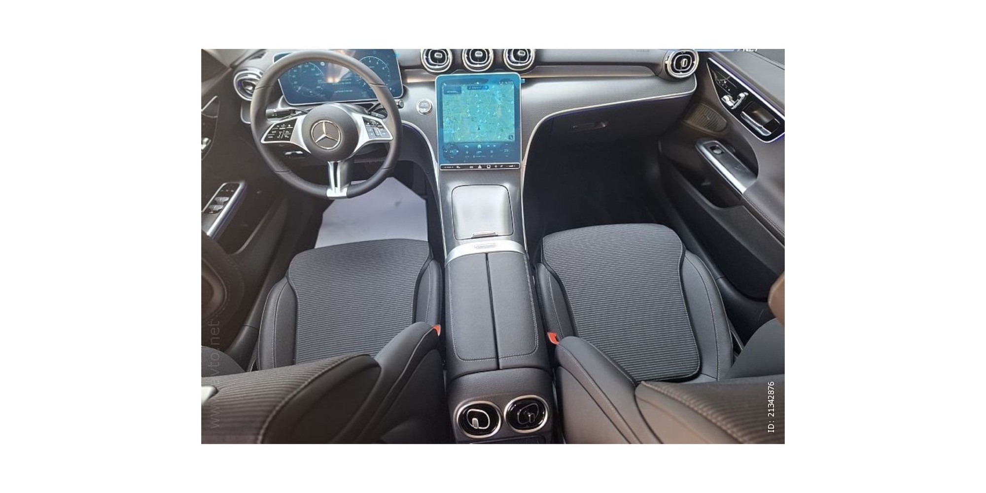 Mercedes-Benz C180 | Sophisticated Sedan