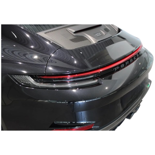 Porsche 911 992 GT3 Touring – Pure Driving Passion