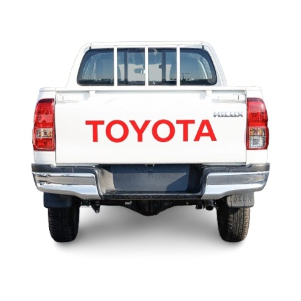 Toyota Hilux Double Cabin 2.4L DLX G