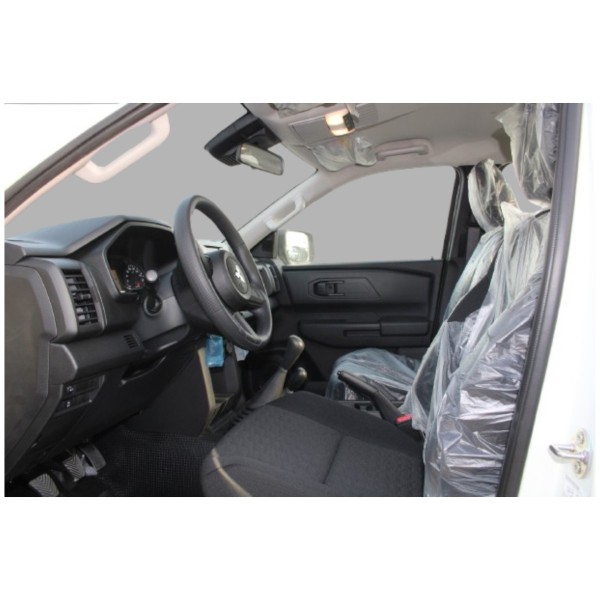 Mitsubishi L200 2.4L GL Diesel 4x4