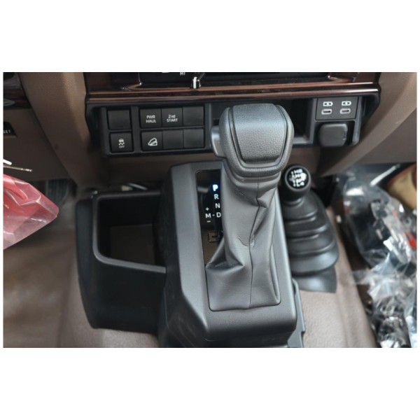 Toyota Land Cruiser 79 Double cabin 2.8L V4 | Modena Motors