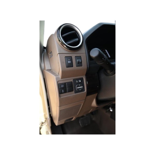 Toyota Land Cruiser 79 Double cabin 2.8L V4 | Modena Motors