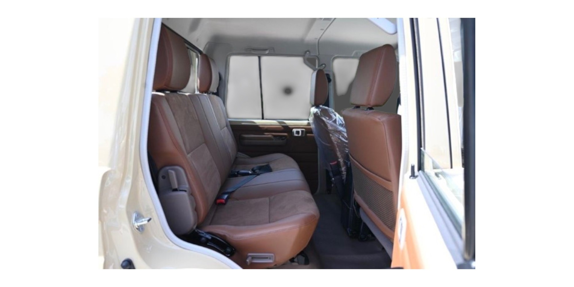 Toyota Land Cruiser 79 Double cabin 2.8L V4 | Modena Motors