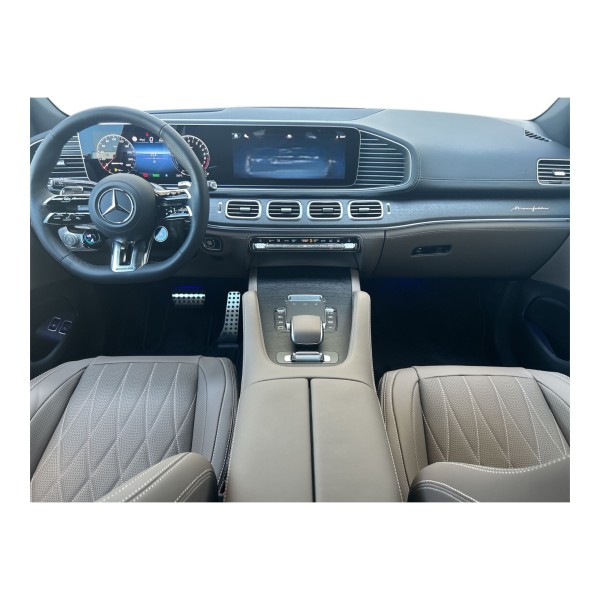 Mercedes-AMG GLE 53 Coupé – Performance & Luxury