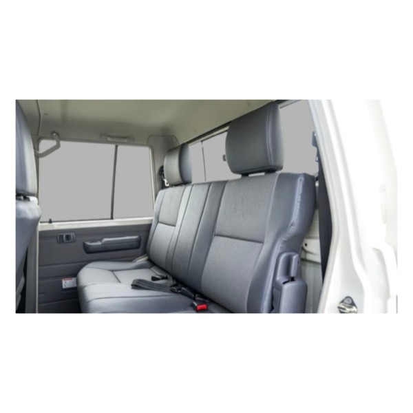 Toyota Land Cruiser 79 Double cabin 4.0 | Modena Motors