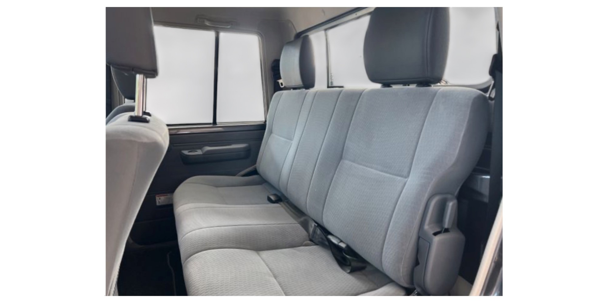 Toyota Land Cruiser 79 Double Cab EU delivery ready