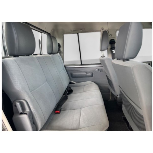 Toyota Land Cruiser 79 Double Cab EU delivery ready