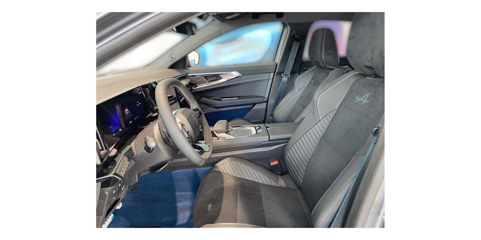 Renault Rafale Atelier Alpine Hyper Hybrid E-Tech 4x4