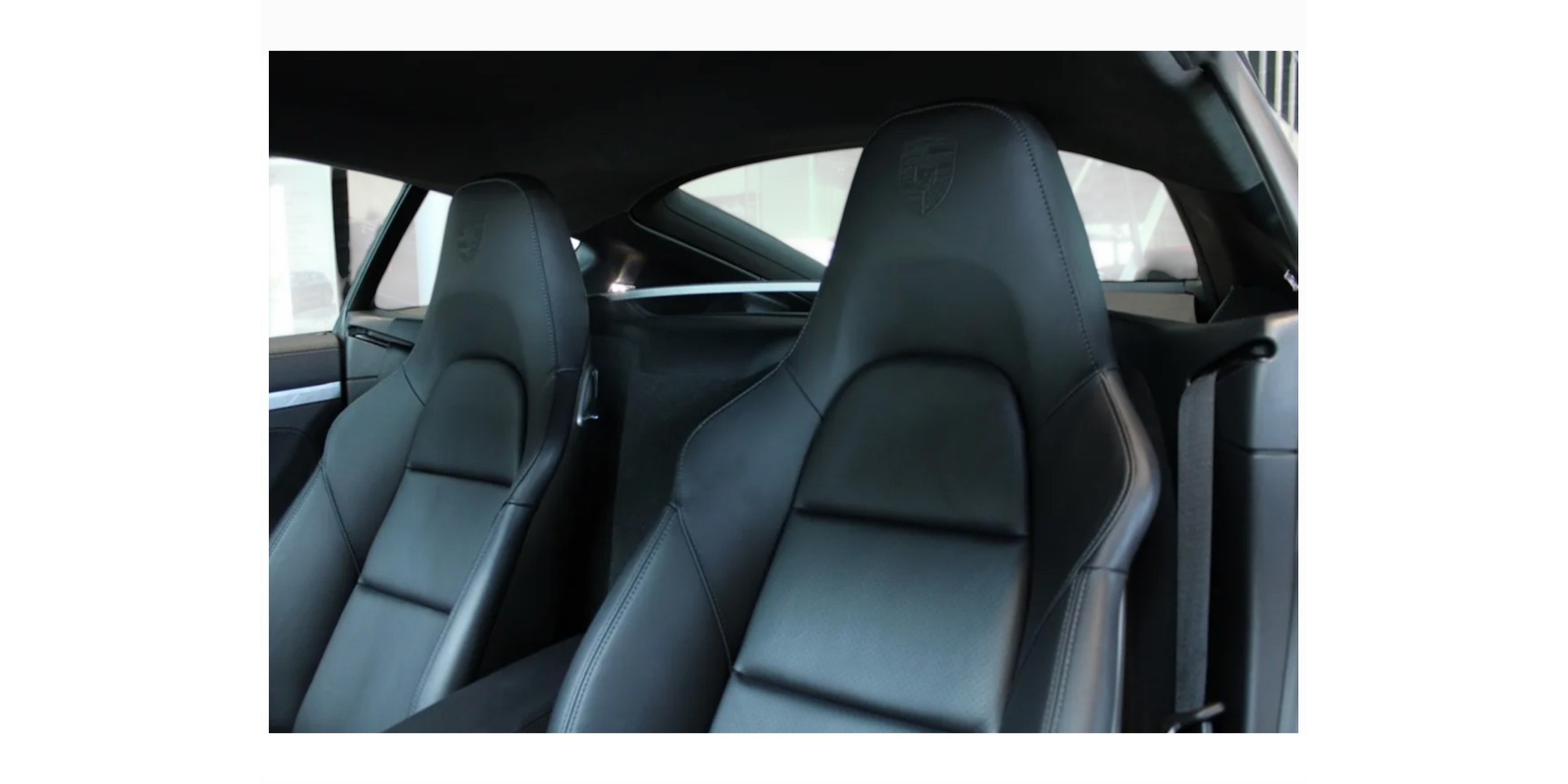 Porsche 718 Cayman GTS available at Modena Motors GmbH