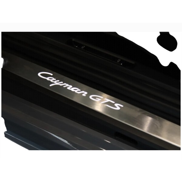 Porsche 718 Cayman GTS available at Modena Motors GmbH