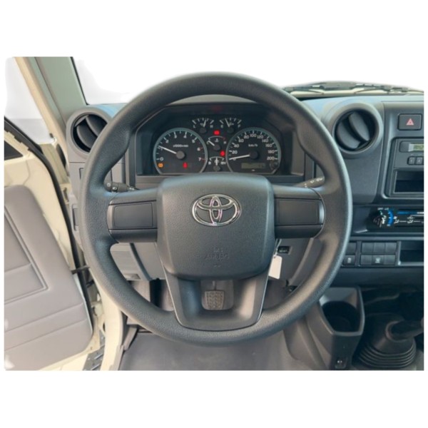 Toyota Land Cruiser 78 | Modena Motors