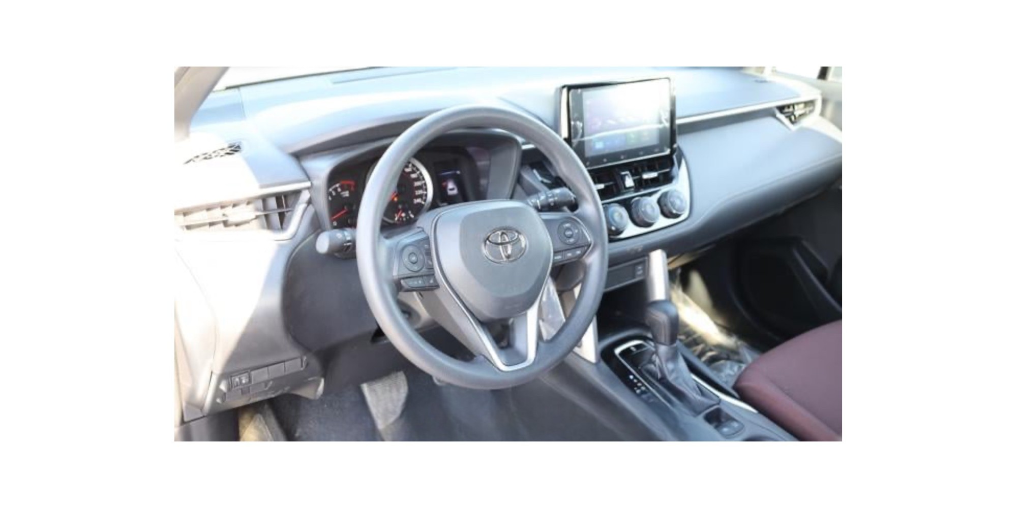 Toyota Corolla Cross 1.8 Basic for Sale | Modena Motors