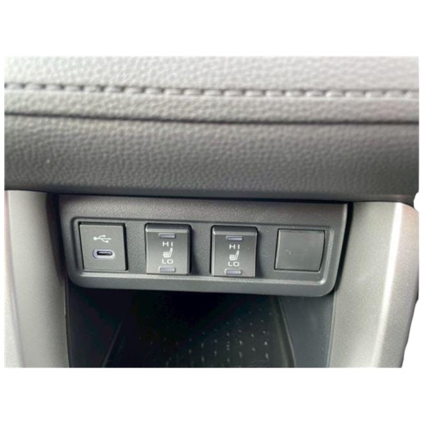 Toyota Corolla Cross RHD 2.0 kaufen | Modena Motors