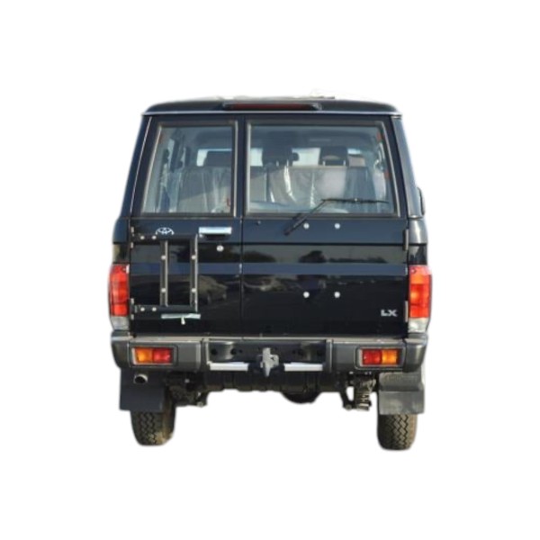 Toyota Land Cruiser 76 AT Luxury | Modena Motors