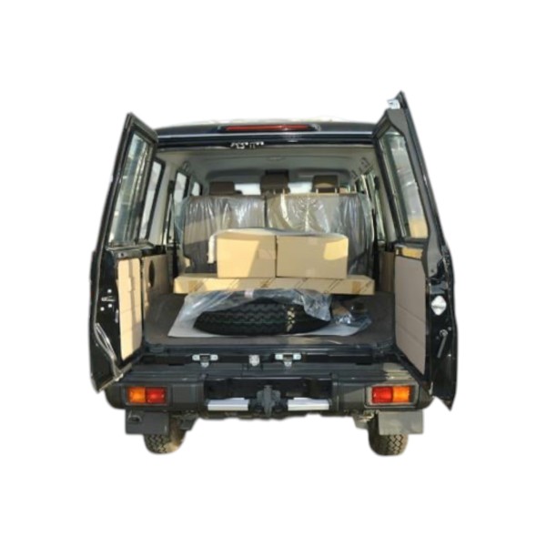 Toyota Land Cruiser 76 AT Luxury | Modena Motors