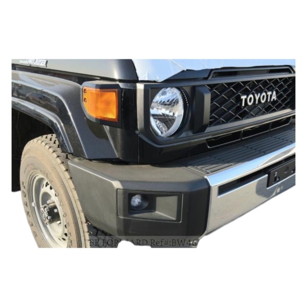 Toyota Land Cruiser 76 AT Luxury | Modena Motors