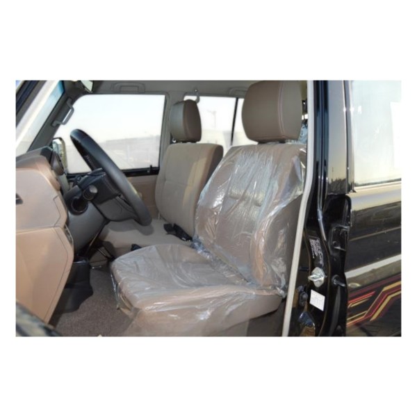 Toyota Land Cruiser 76 AT Luxury | Modena Motors