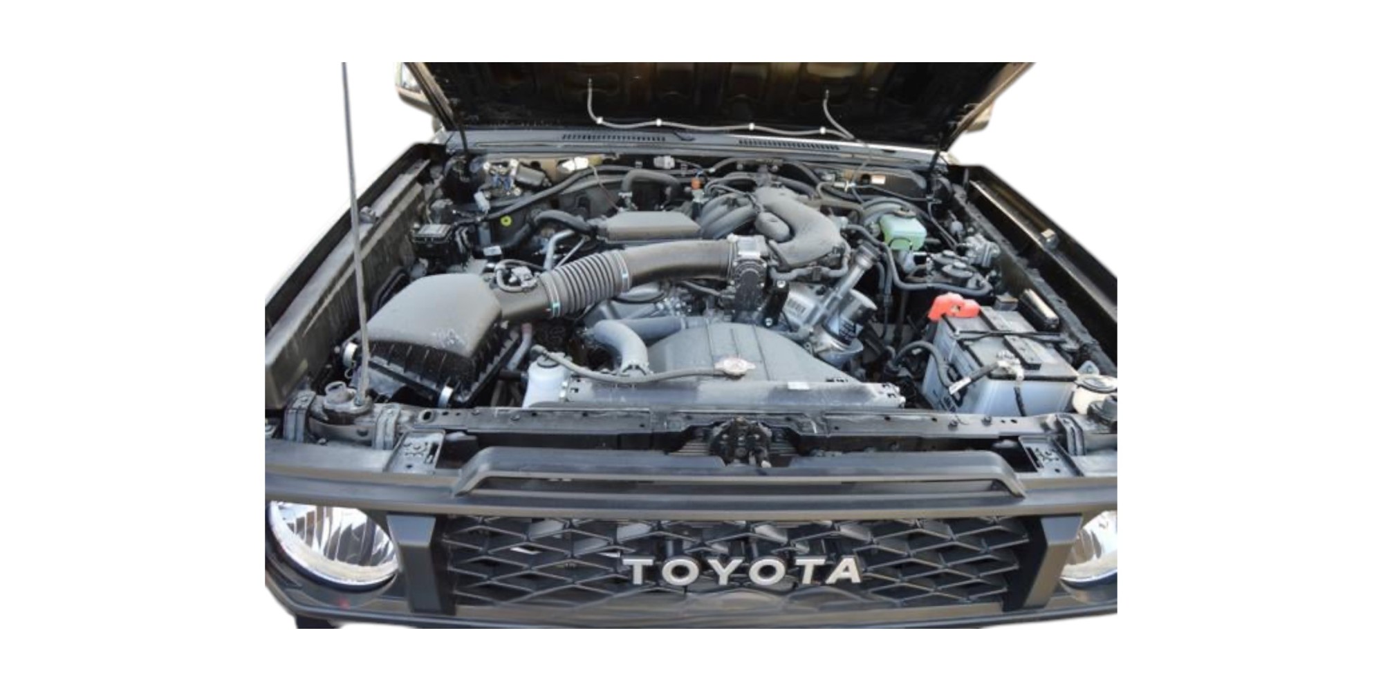 Toyota Land Cruiser 76 AT Luxury | Modena Motors