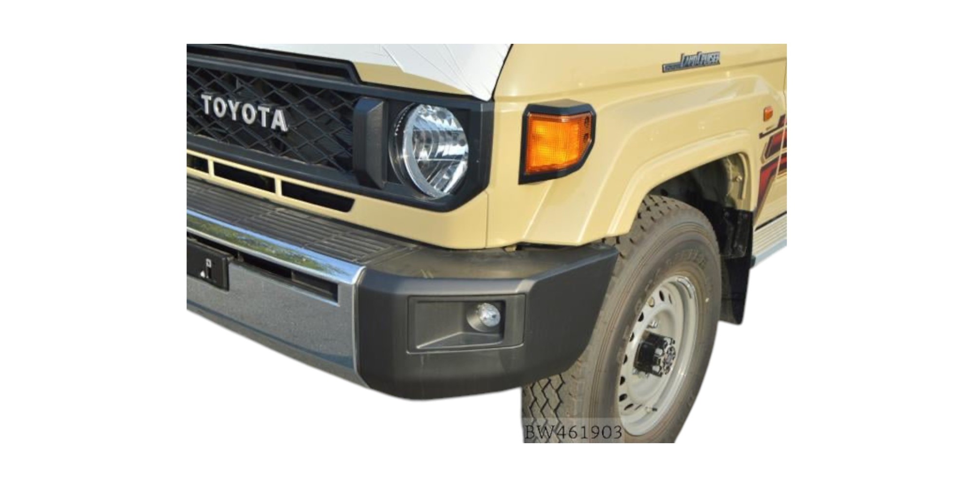 Toyota Land Cruiser 76 AT Luxury | Modena Motors