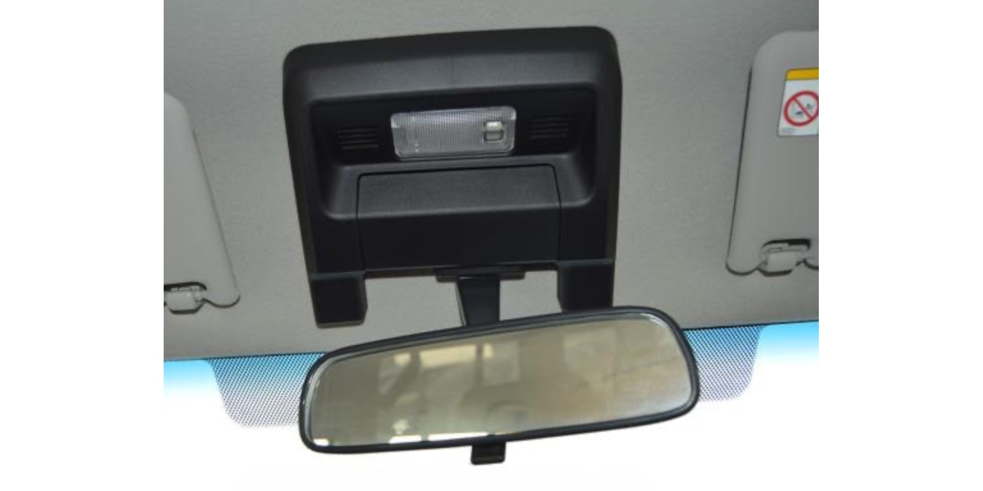 Toyota Land Cruiser 76 AT Luxury | Modena Motors