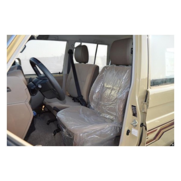 Toyota Land Cruiser 76 AT Luxury | Modena Motors