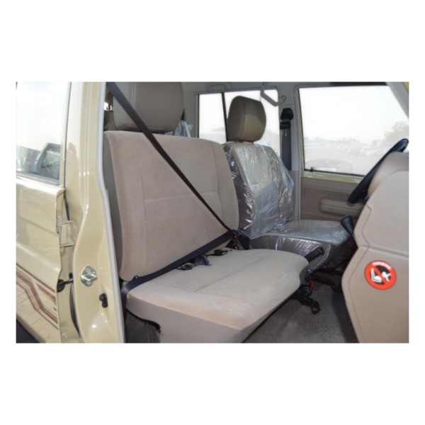 Toyota Land Cruiser 76 AT Luxury | Modena Motors