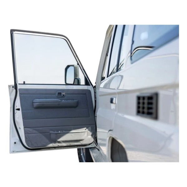 Toyota Land Cruiser 76 MT 4.2 Diesel von Modena Motors GmbH