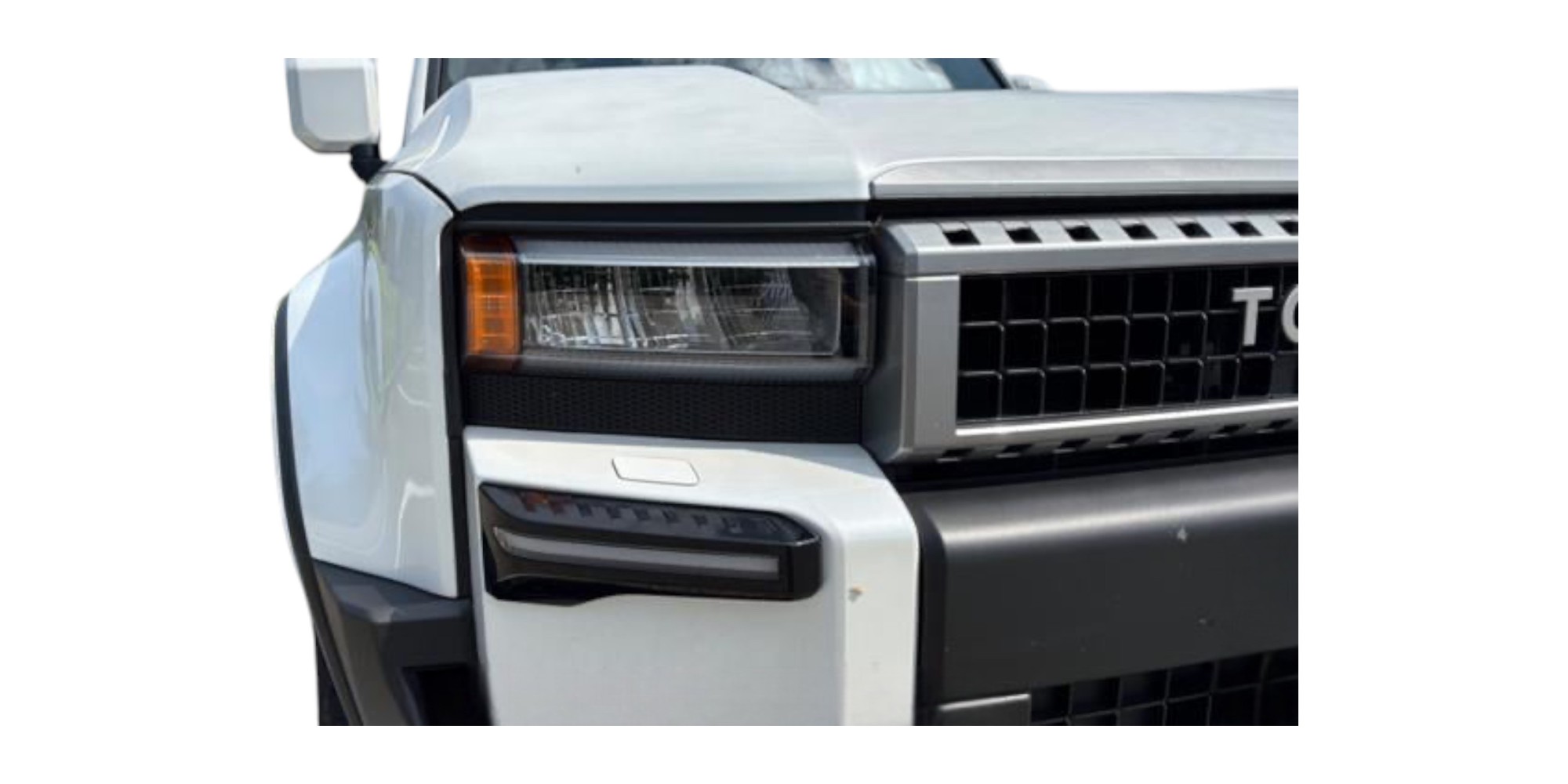 Toyota Land Cruiser 2.7 RHD | Rugged and Reliable