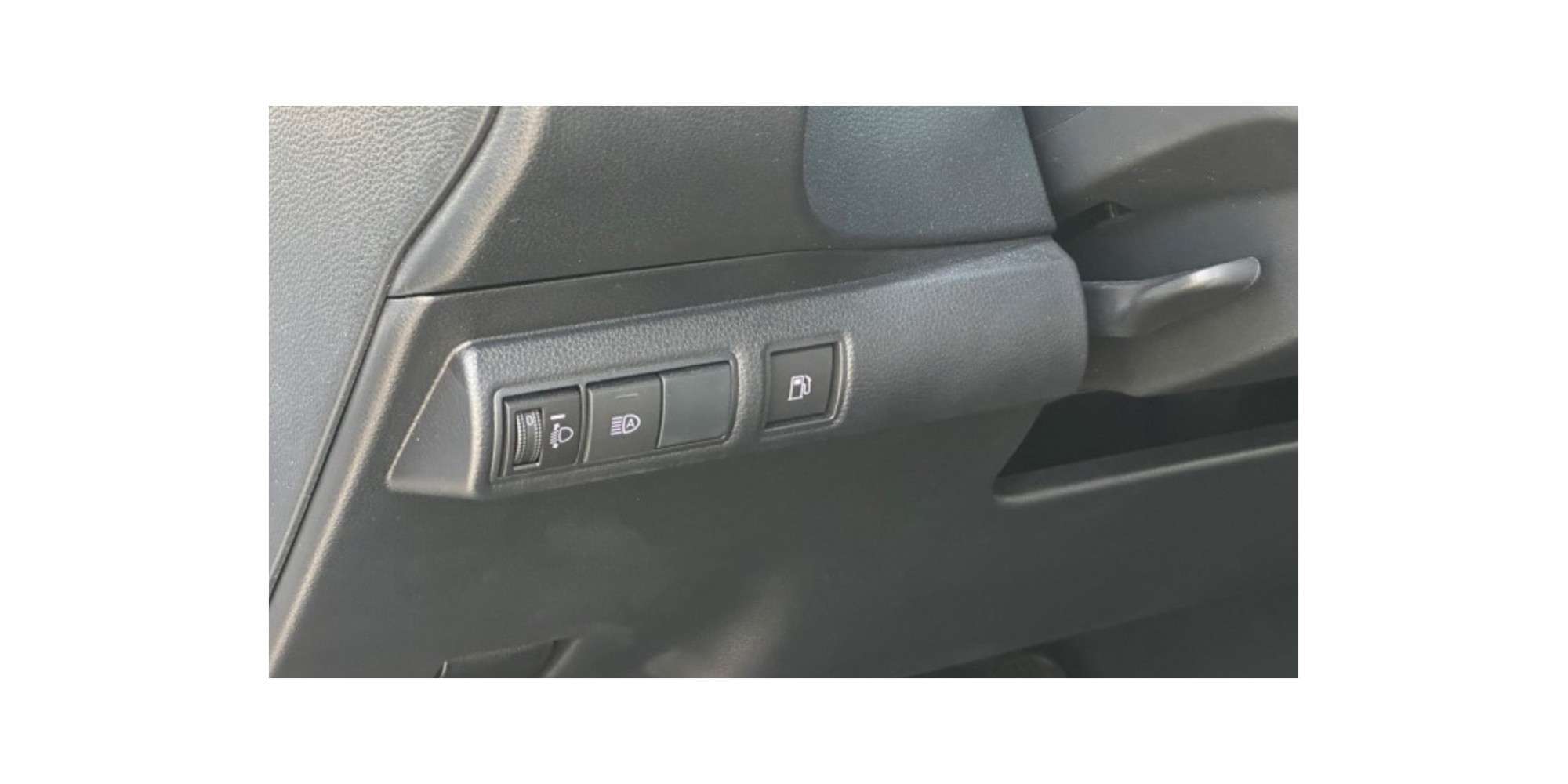 Toyota Corolla 1.8 Hybrid Eco HSD E-CVT Sedan