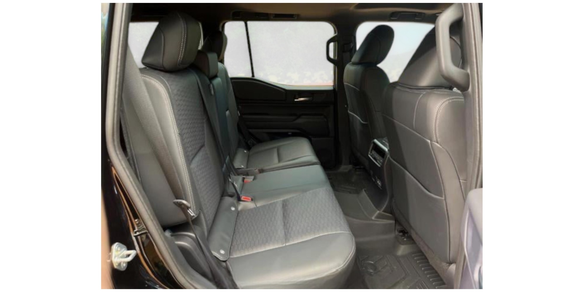 Toyota Land Cruiser 2.7 RHD | Robust und Zuverlässig