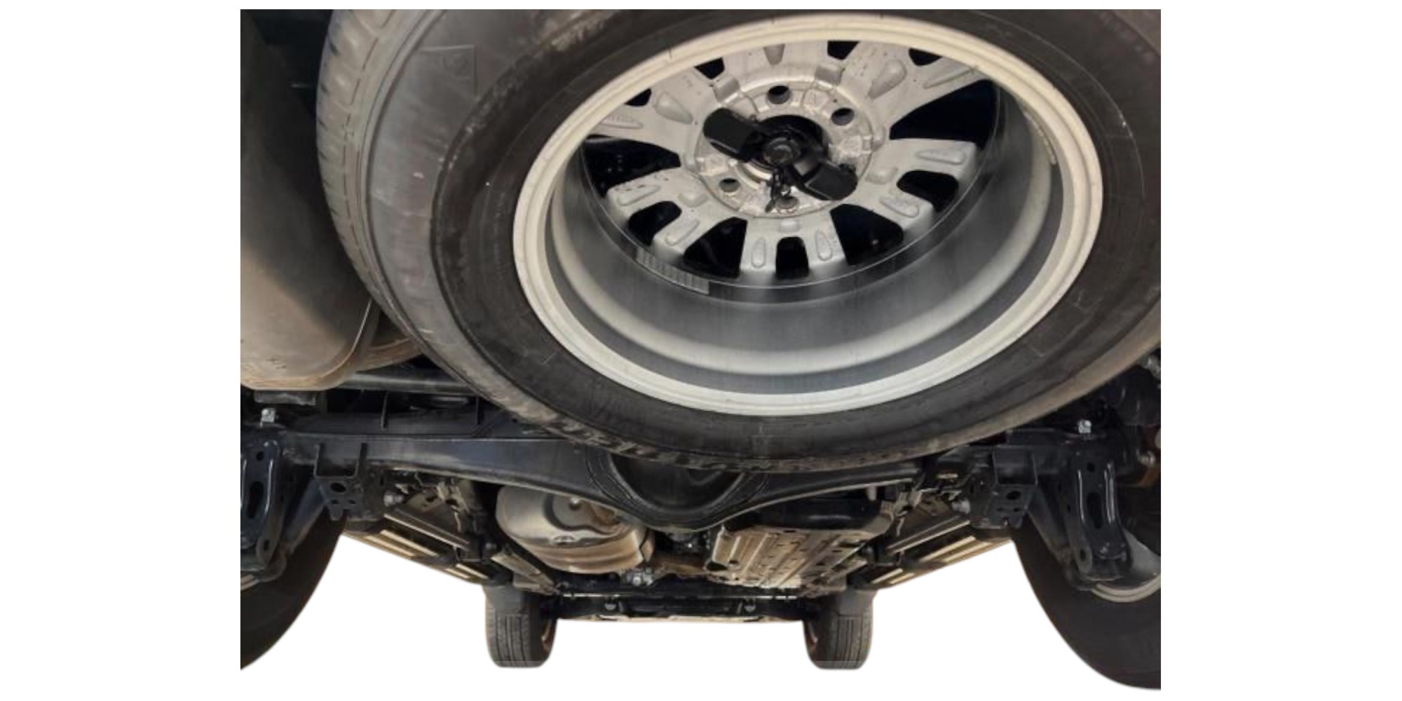 Toyota Land Cruiser 2.7 RHD | Robust und Zuverlässig