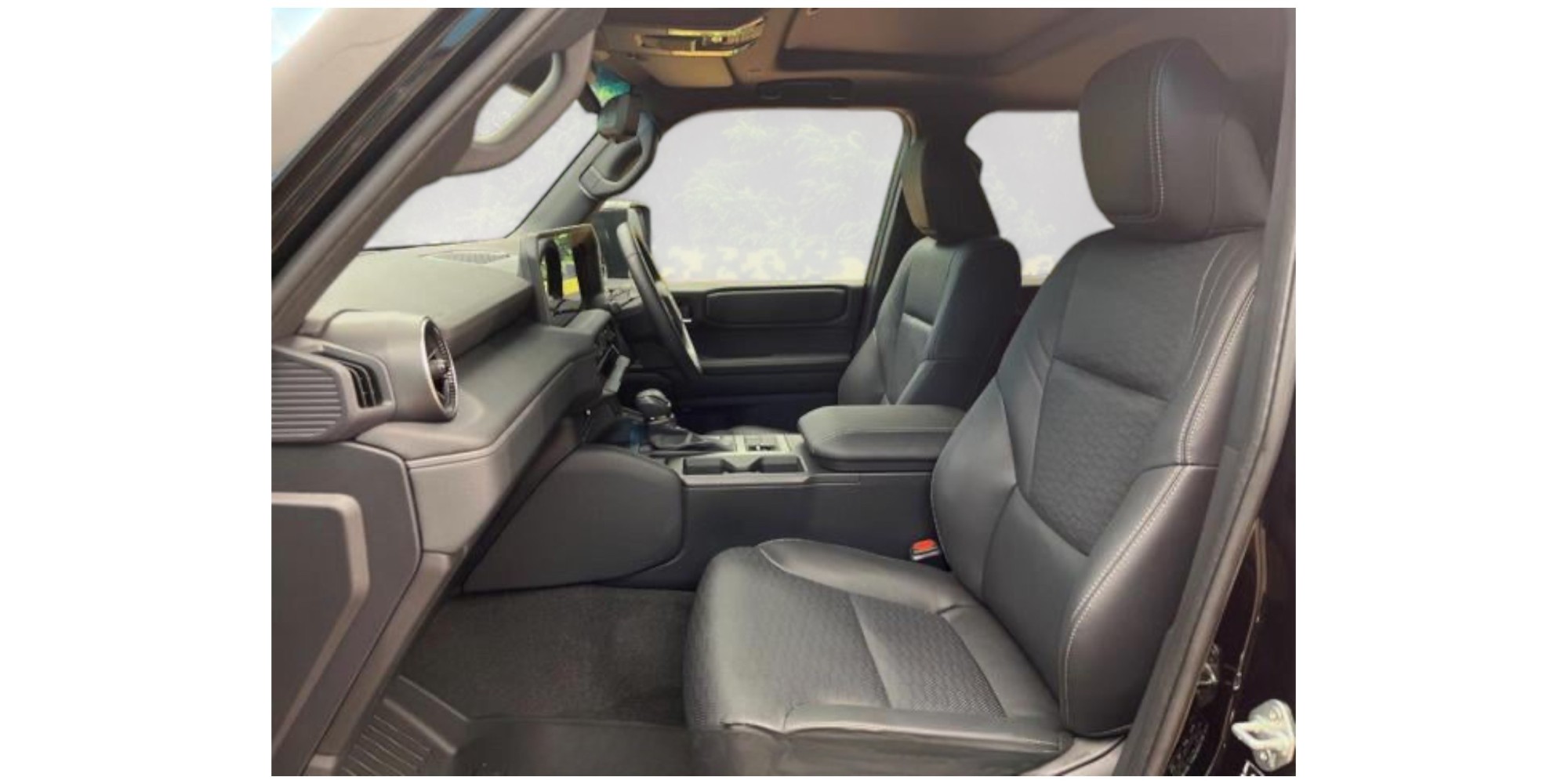 Toyota Land Cruiser 2.7 RHD | Robust und Zuverlässig