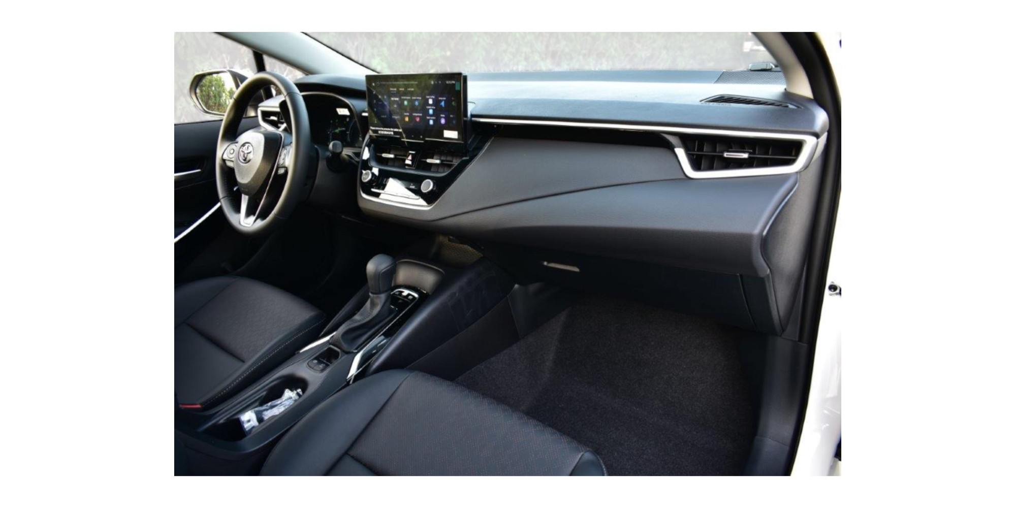 Toyota Corolla 1.8 Hybrid Eco HSD E-CVT Sedan