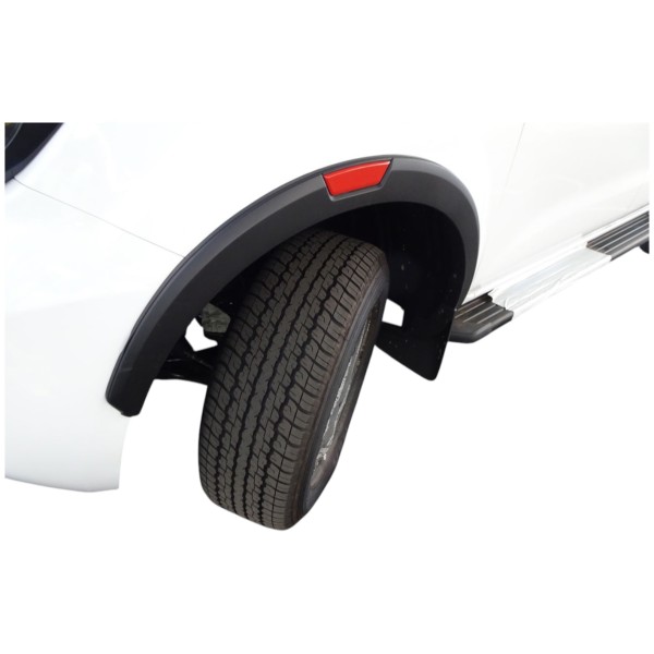 Nissan Navara PRO-4X 2.5L 4x4 AT for Sale | Modena Motors GmbH