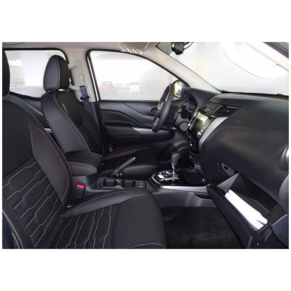 Nissan Navara PRO-4X 2.5L 4x4 AT for Sale | Modena Motors GmbH