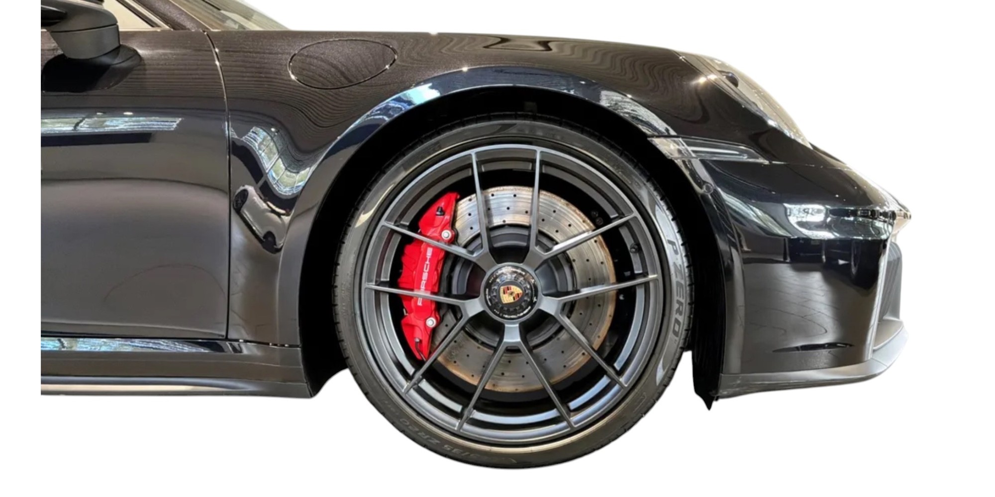 Porsche 911 992.2 Carrera 4 GTS - Sportwagen-Perfektion unter freiem Himmel