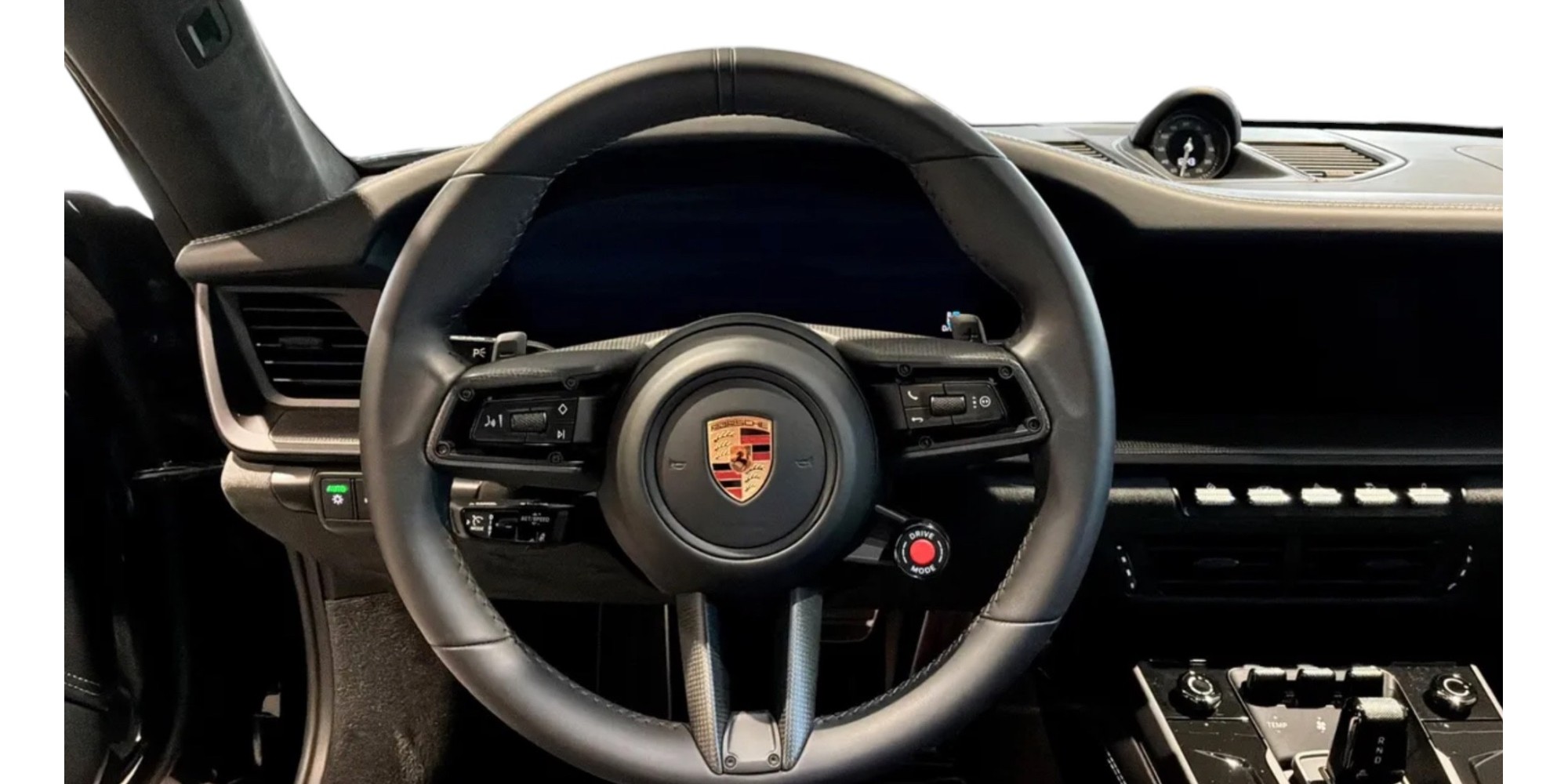 Porsche 911 992.2 Carrera 4 GTS - Sportwagen-Perfektion unter freiem Himmel