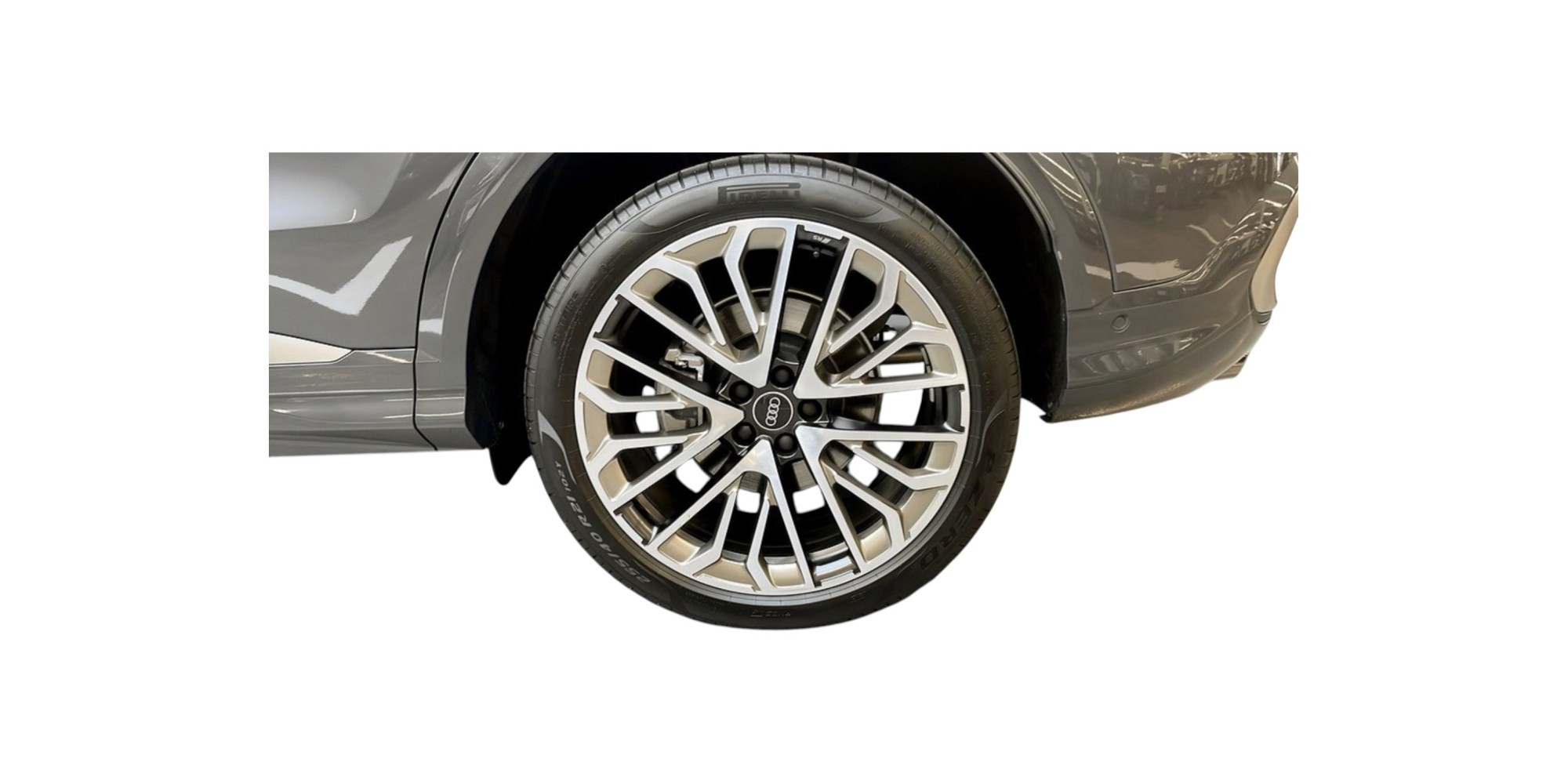 Audi Q5 TDI quattro S line Edition One ready delivery