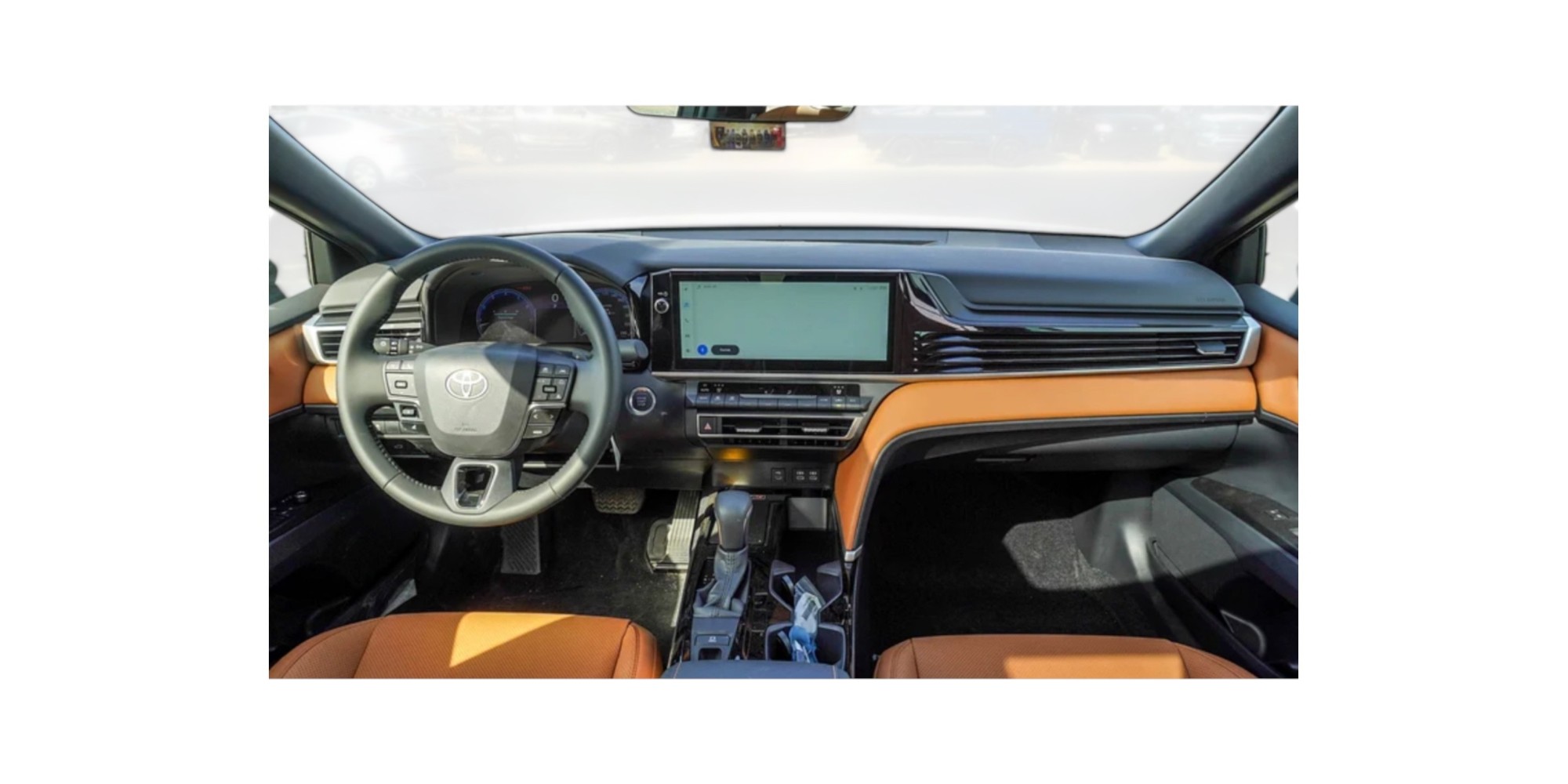 Toyota Camry Grande 2.5 Hybrid AT Modena Motors GmbH