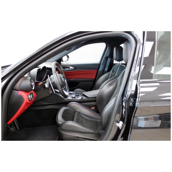 Alfa Romeo Giulia Quadrifoglio Euro 6 for sale Modena Motors GmbH