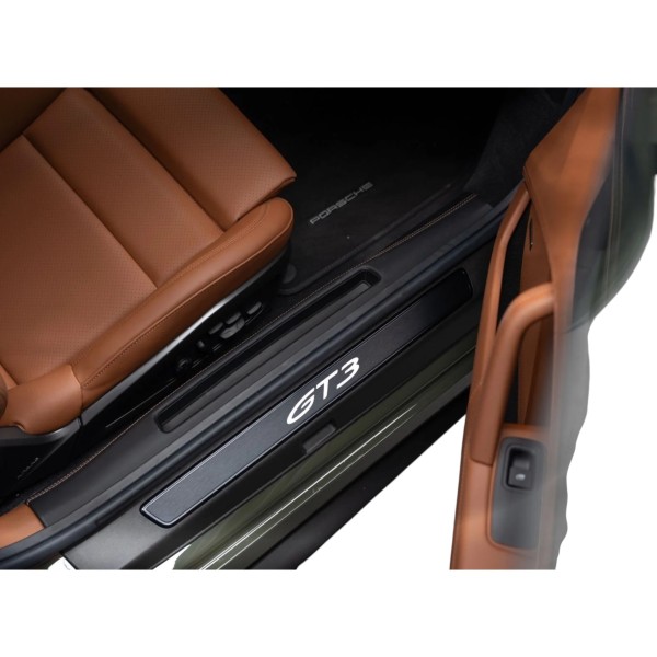 Porsche 911 992 GT3 Touring – Pure Driving Passion