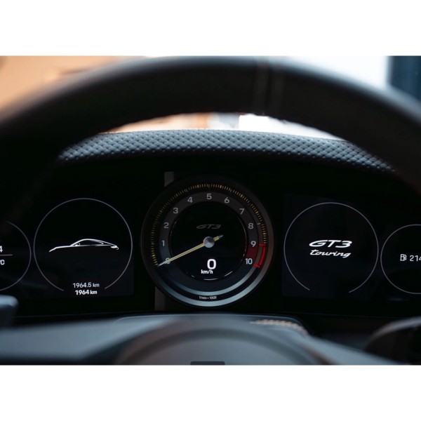 Porsche 911 992 GT3 Touring – Pure Driving Passion